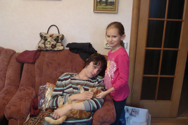 Файл:Внуки ЗиновьеваВП.JPG